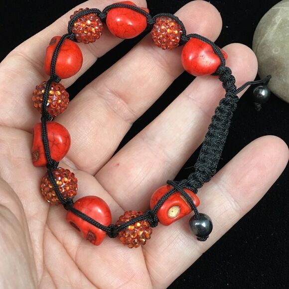 Skull stone and and crystal adjustable bracelet - Picture 3 of 3
